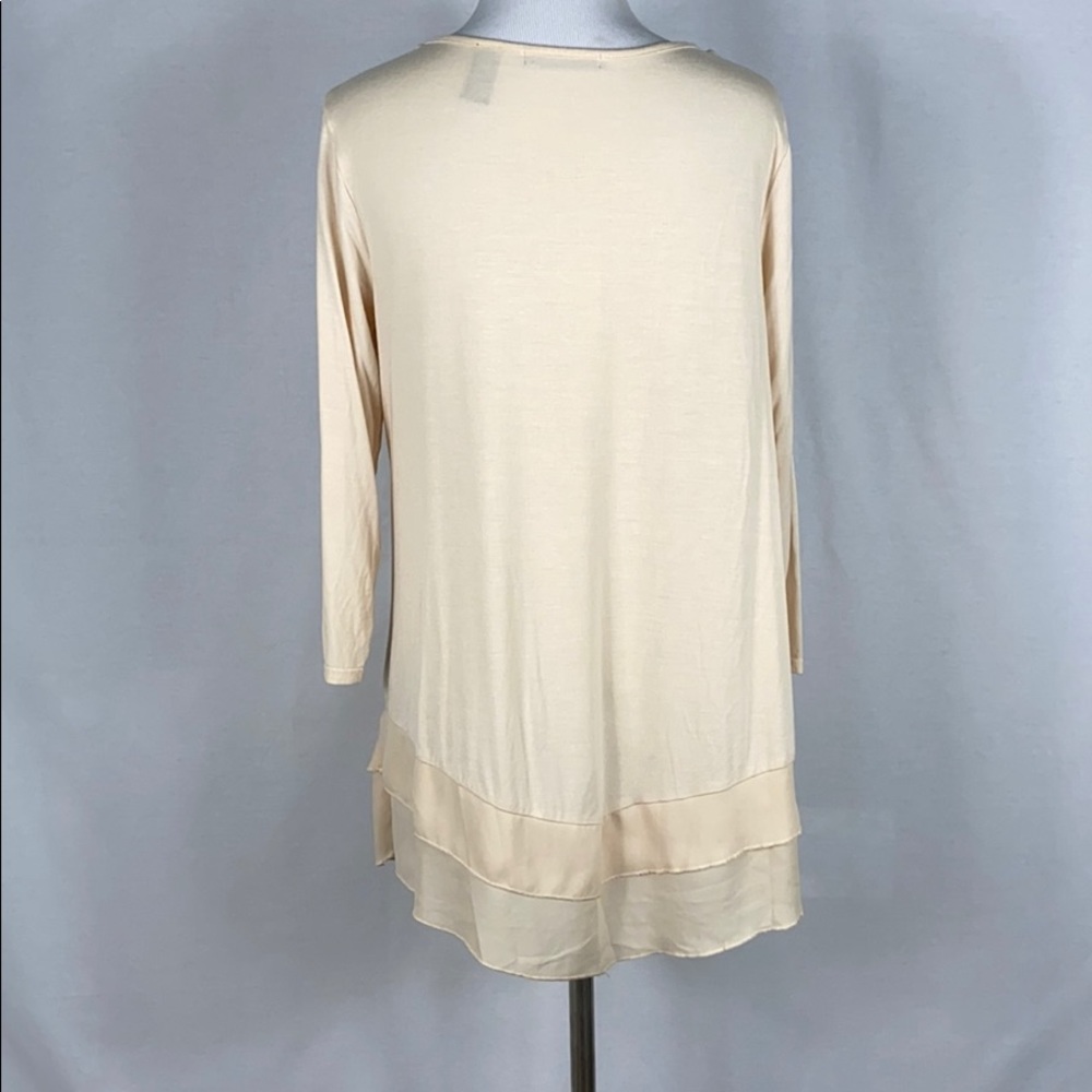 BKE Red top size Medium - Picture 4 of 6